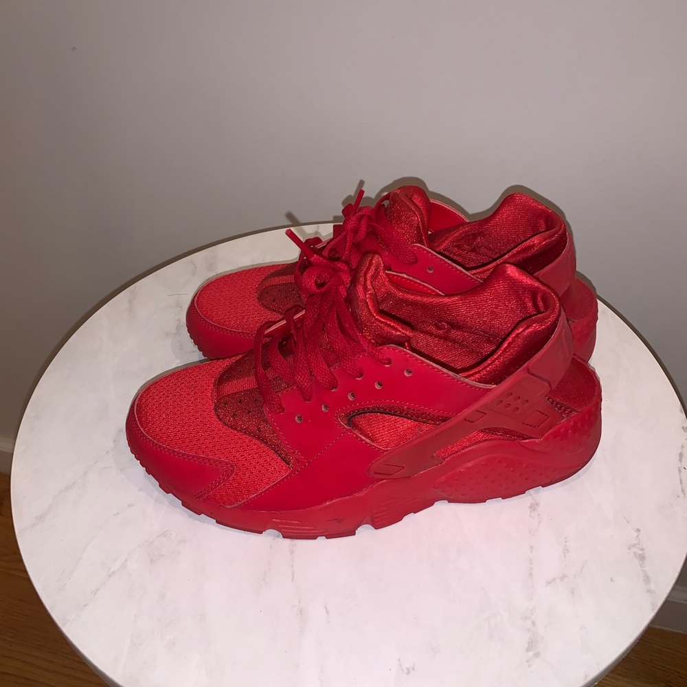 Nike Red Huarache - Picture 6 of 7